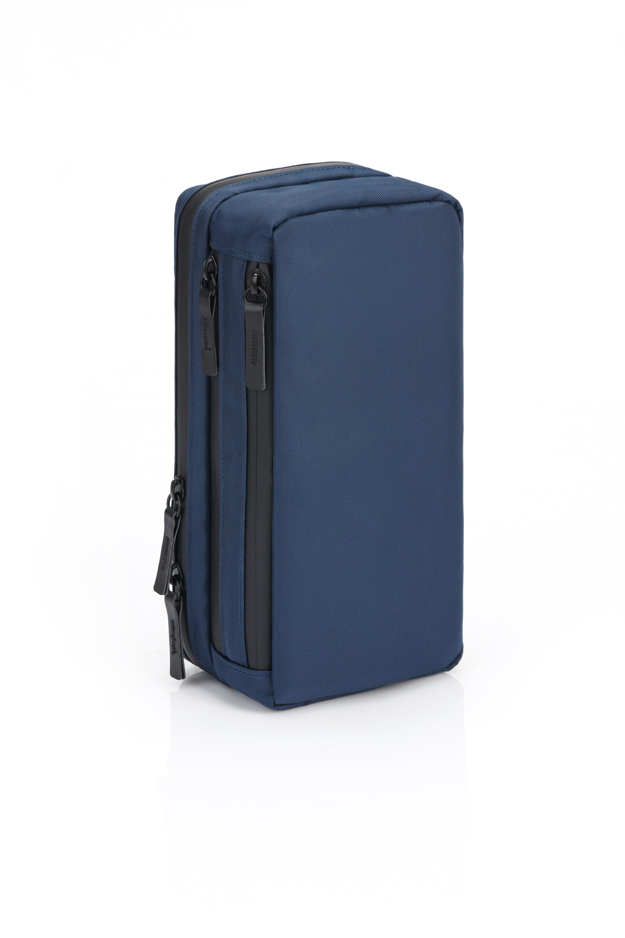 Mens Travel Toiletry Bag, Compact Haning Dopp Kit and Wash Bag for Men