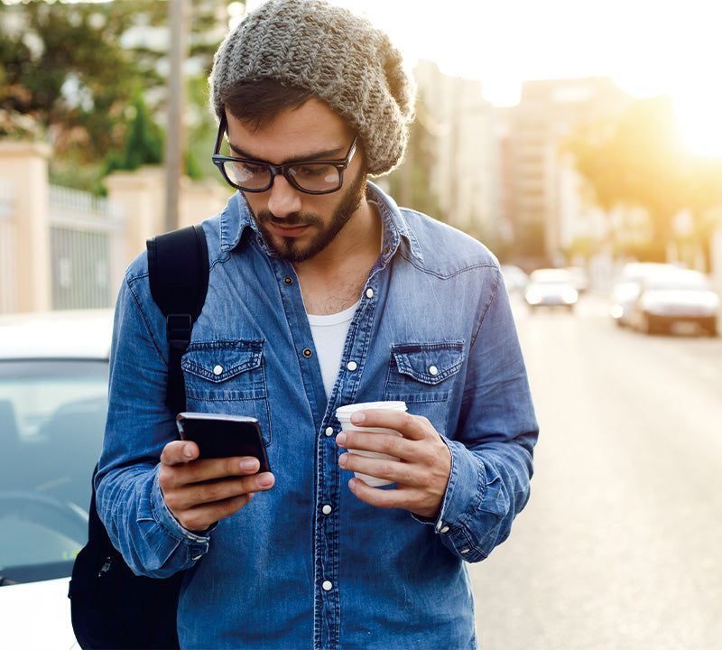 Backpacks vs. Suitcases: Weighing the Pros and Cons for Different Travel Styles