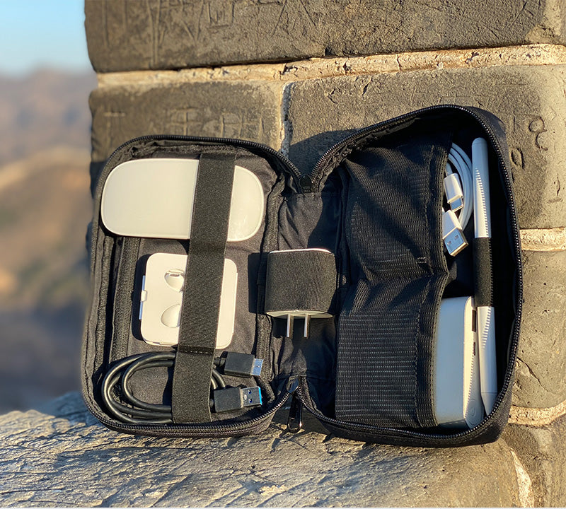 In-Flight Essentials: Making the Most of Your Tech Organizer for a Comfortable Journey