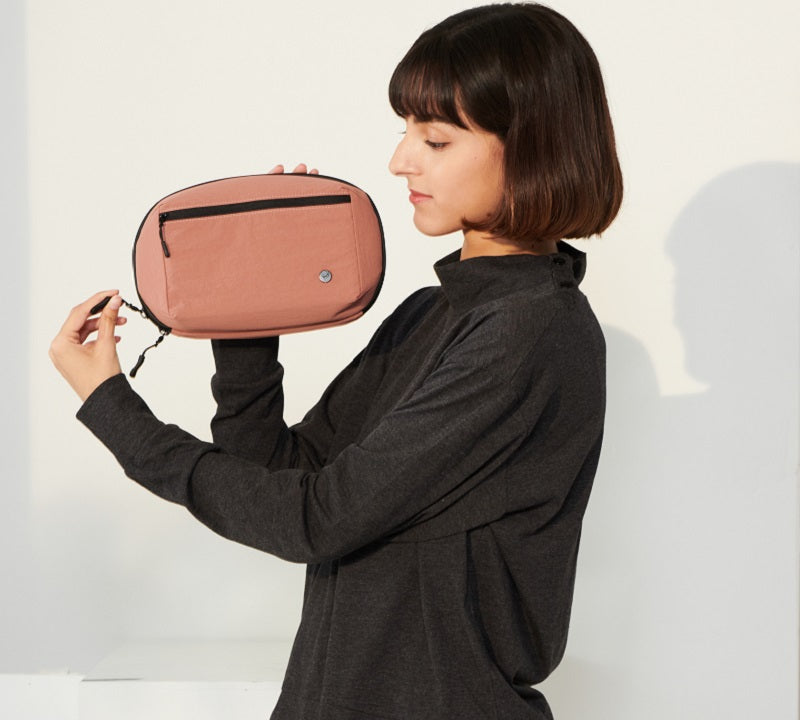 8 Best Women's Toiletry bags in 2022